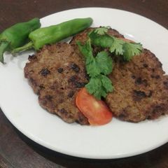 A picture of Chupli kabab.