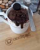 Oreo lava mug cake