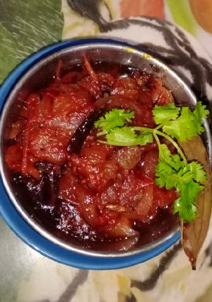 टमाटर की तीखी मीठी चटनी (Spicy Sweet Tomato Chutney Recipe In Hindi) रेसिपी मुख्य फोटो