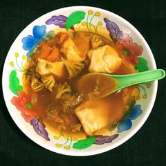 A picture of Veg Wonton Soup.