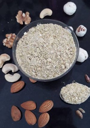 A picture of Homemade horlicks protein powder.