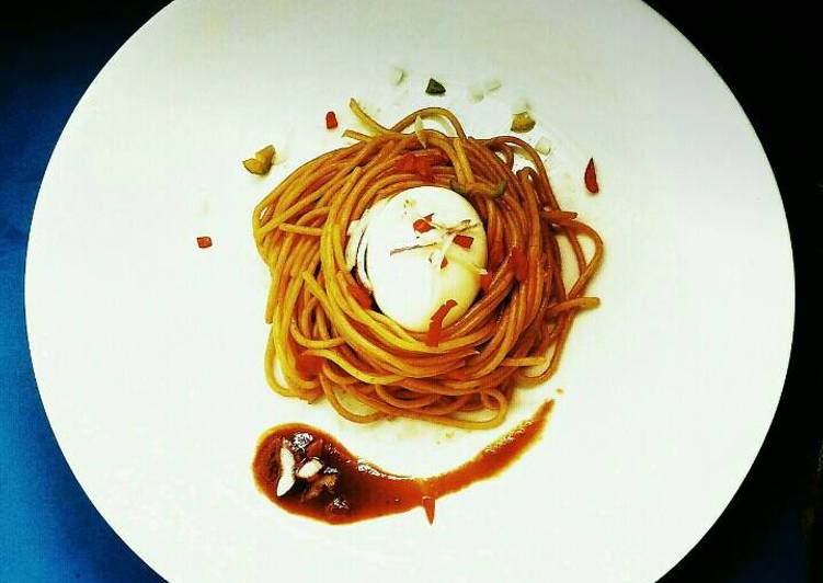 Boiled Egg in a Spaghetti nest