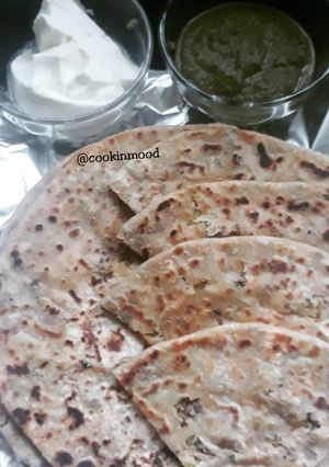 A picture of Whole Green Moong Paratha.