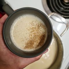 A picture of Eggnog.