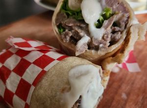 Una foto de Shawarma casero