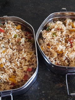 குடைமிளகாய் சாதம்(capsicum rice recipe in tamil) செய்முறை முக்கிய புகைப்படம்