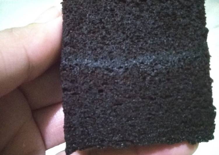 Langkah Mudah untuk Menyiapkan 2. Brownies kukus #bakingdiary yang Lezat Sekali