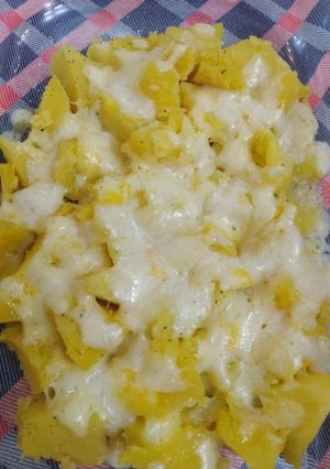 عکسی از دستور سیب زمینی تنوری و پنیر 😻