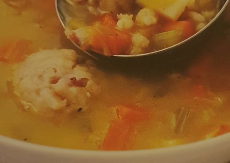 Recipe of Any-night-of-the-week Slow Cooker vegetable broth with mini bacon dumplings