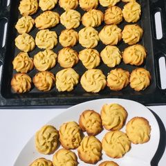 A picture of Butter Cookies.