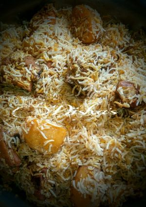 A picture of Kolkata Style Chicken Biryani :-.