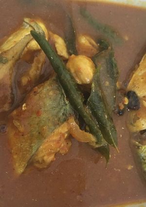 Foto resep Ikan dencis tumis merah (onkottumehmirah)