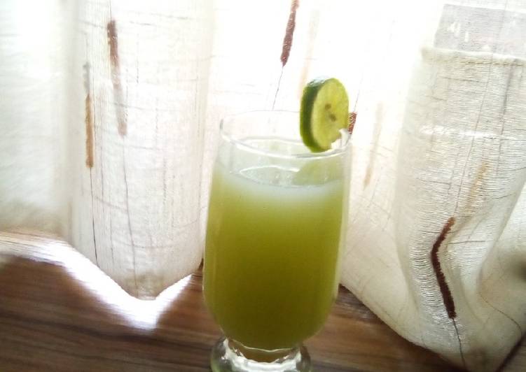 Simple Way to Prepare Super Quick Homemade Cucumber and lemon juice