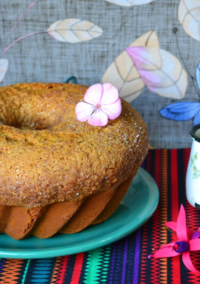 Una foto de Budín de miel y canela🍯