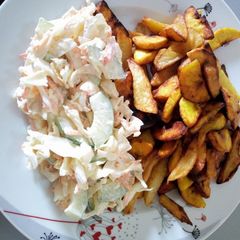 A picture of Chips and salad.
