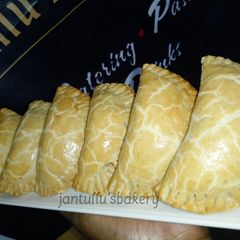 A picture of Baked Nigerian meatpie with a twist.