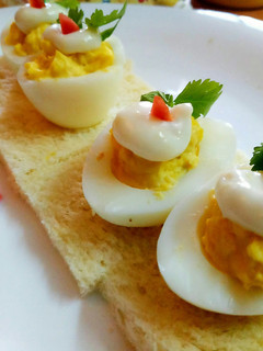 A picture of Mayo Chicken Deviled Eggs.