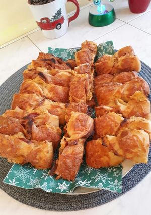 Sonkás/Kolbászos-Sajtos Pizza-Masni recept fotója