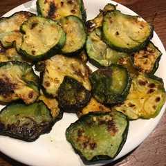 Una foto de Snacks de zapallitos