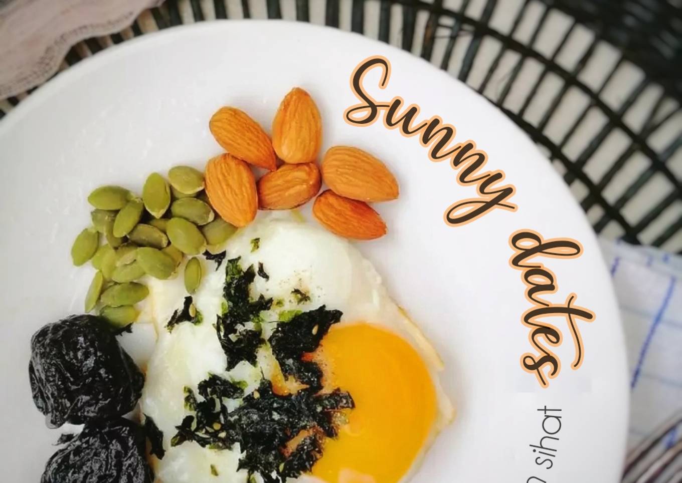 Sarapan sihat dengan kurma cerah