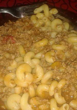 Una foto de Fideos con boloñesa
