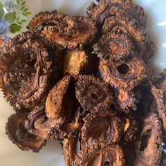 A picture of Bitter gourd chips.