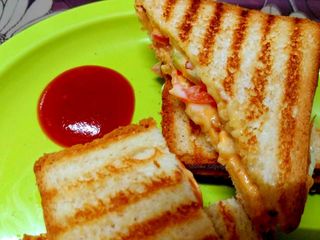5 Minutes Grilled Sandwich