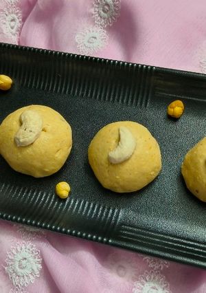 A picture of Roasted Gram - Sattu Laddu.