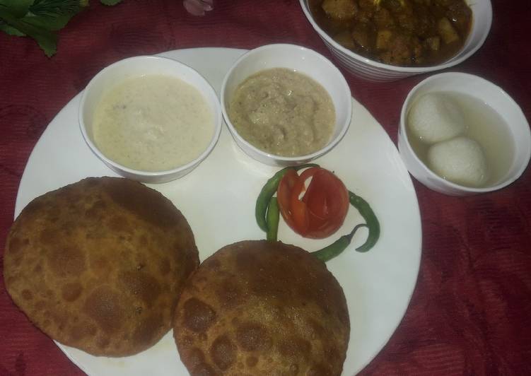 Chana dal puri rice kheer & sarsaw ki chutni aalu govi ki subji