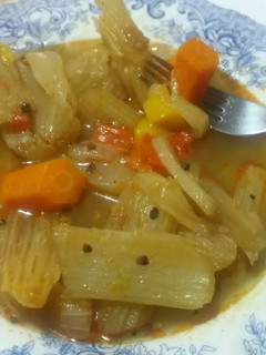 Una foto de Estofado de cardos con verduras 😋