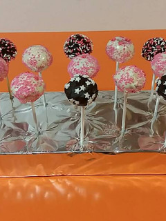 Una foto de Pop cakes rellenos