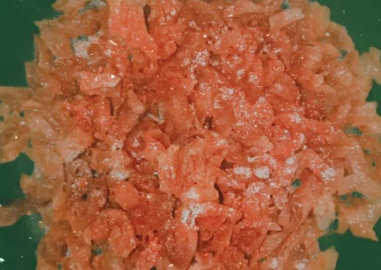 Keripik kulit lumpia pedas