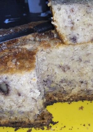 Una foto de Torta de banana con nueces