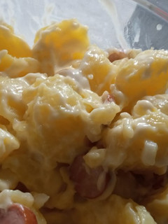 Una foto de Ensalada de patata y frankfurts