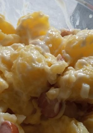Una foto de Ensalada de patata y frankfurts