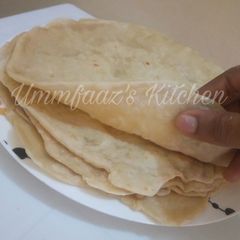 A picture of Shawarma bread.
