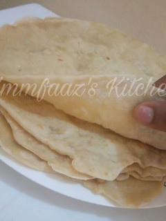 A picture of Shawarma bread.