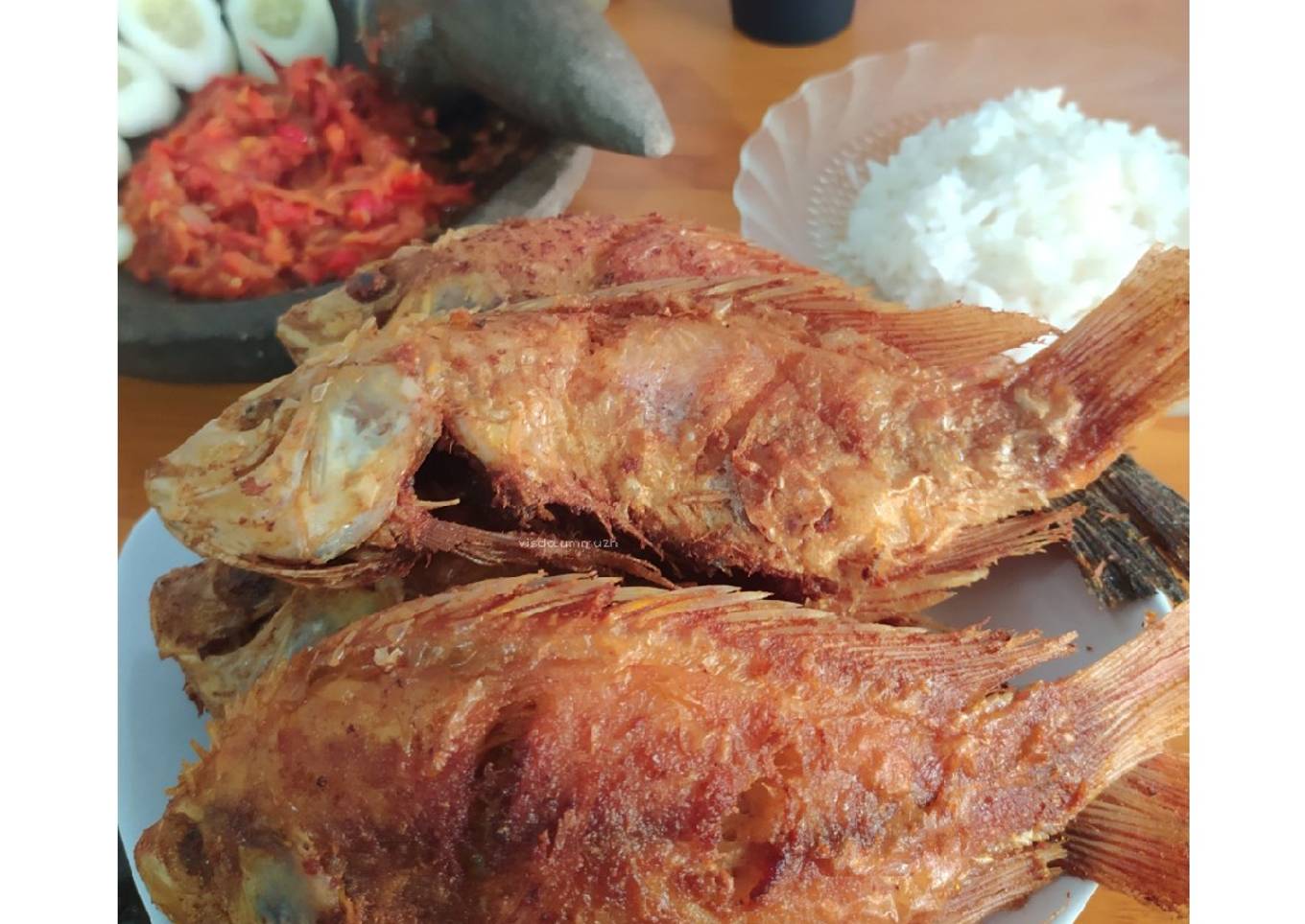 Ikan Goreng Bumbu Kunyit