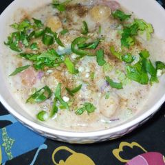 A picture of Chickpea Chaat.