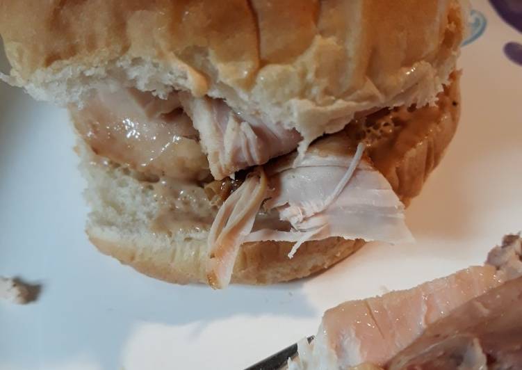 Recipe of Homemade HP-Mayo Sauce Chicken Sandwich