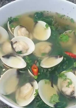 Hình của món Canh ngao nấu mồng tơi.