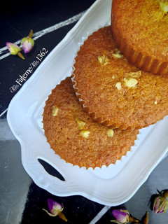 عکسی از دستور کاپ کیک خرما و گردو