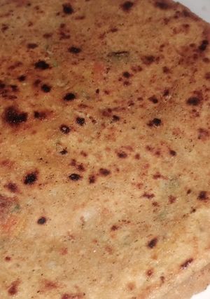 मसाला दाल पराठा(masala daal paratha recipe in hindi) रेसिपी मुख्य फोटो