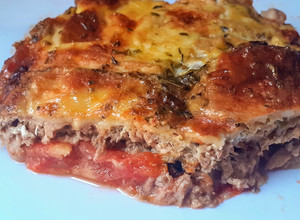 Una foto de Omelette de Atún y Tomate  al horno