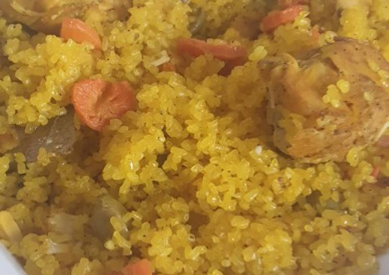 Arroz jollof con pollo