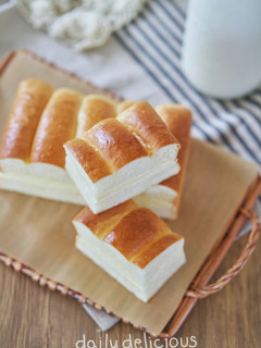 A picture of Butter Cream Milk Bread.