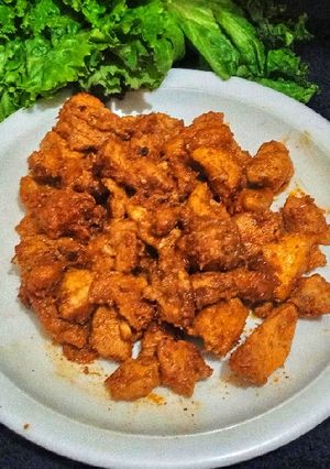 A picture of Chicken Tikka chunks.