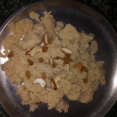 A picture of Suji ka halwa.