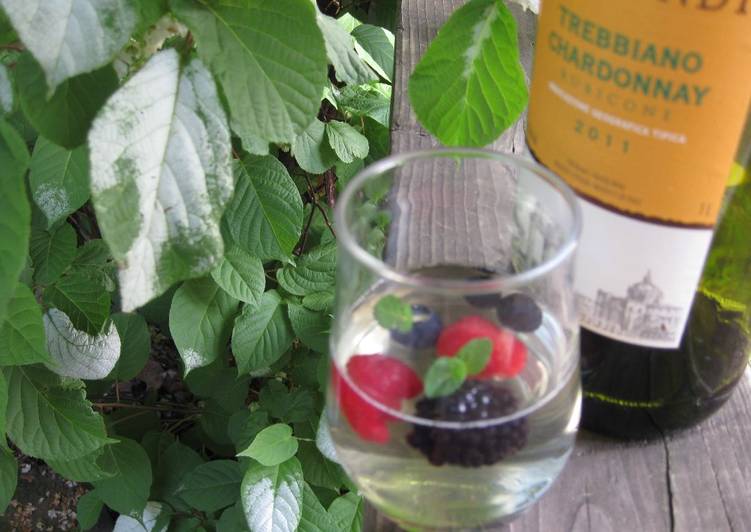 Simple Way to Prepare Award-winning White Wine Jelly