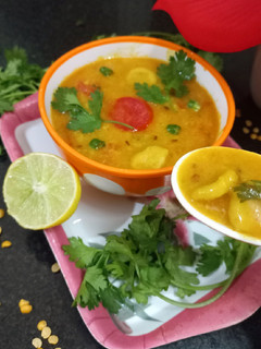 अरहर {तुहर} दाल ढोकली (Arhar {Tur} Dal Dhokali recipe in Hindi) रेसिपी मुख्य फोटो